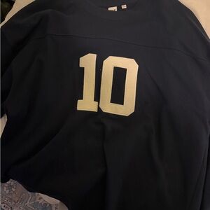 Aritzia Long sleeve top